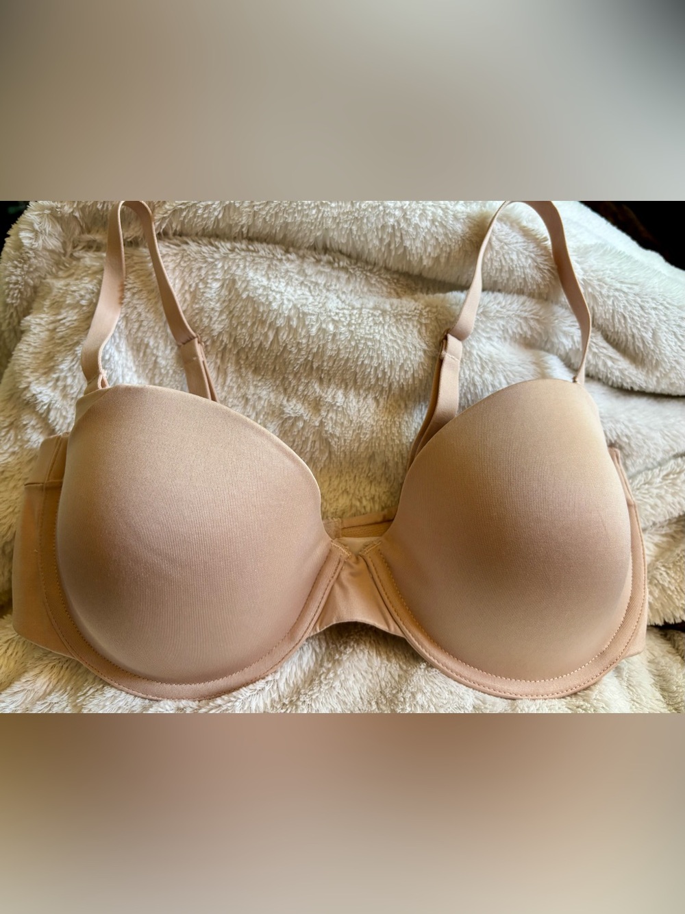 EUC!! Maidenform Side Smoothing Strapless Underwire Multiway Bra Paris Nude 34C